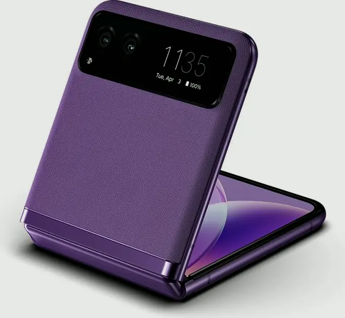 Moto Razr 2023 Unlatched